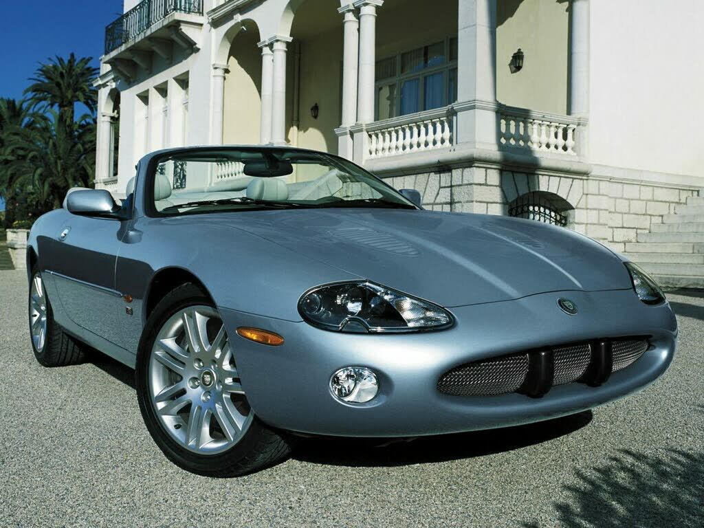 Jaguar XKR