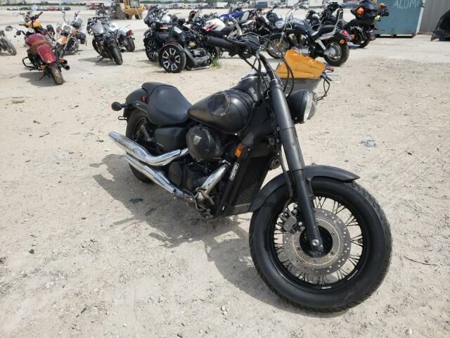 Honda VT750 (Shadow Phantom)
