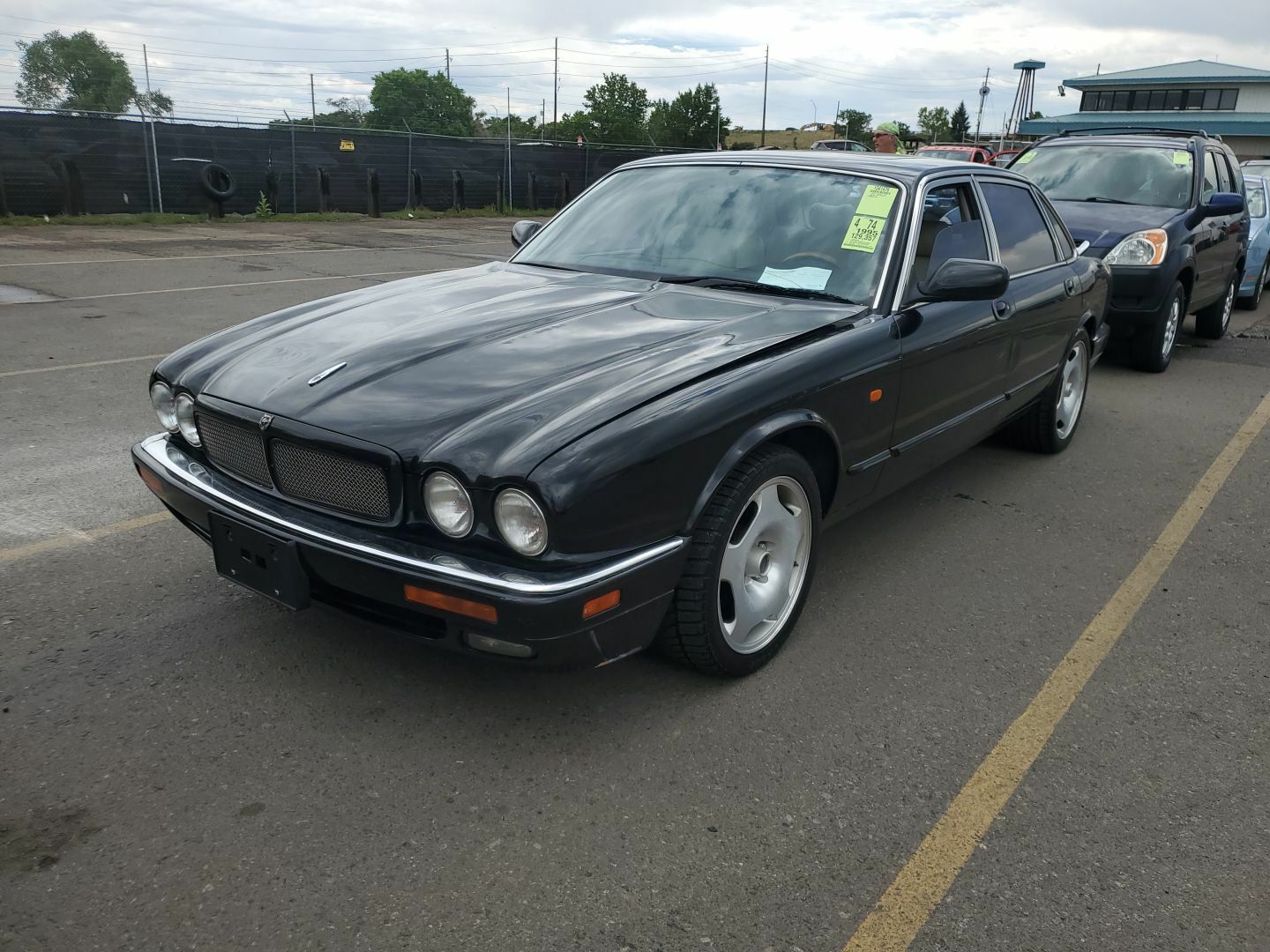 Jaguar XJR