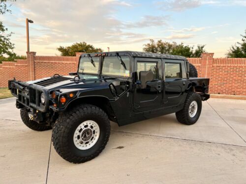 HUMMER H1