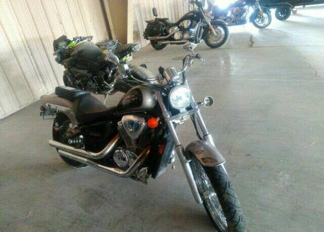 Honda VT600CD2