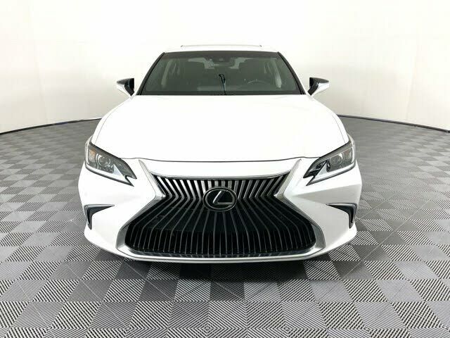 2020 Lexus ES