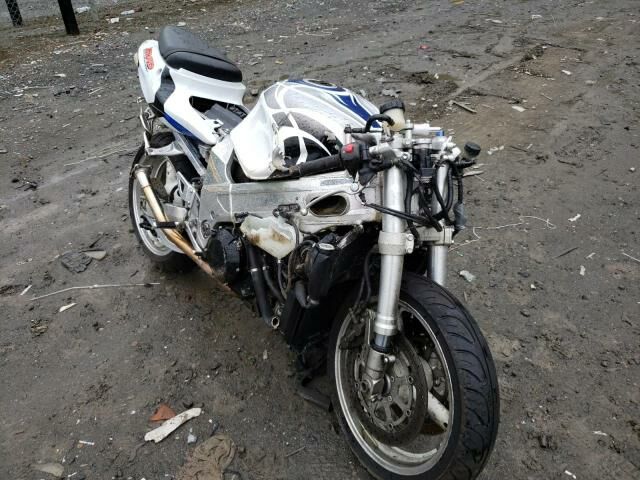 Suzuki TL1000R
