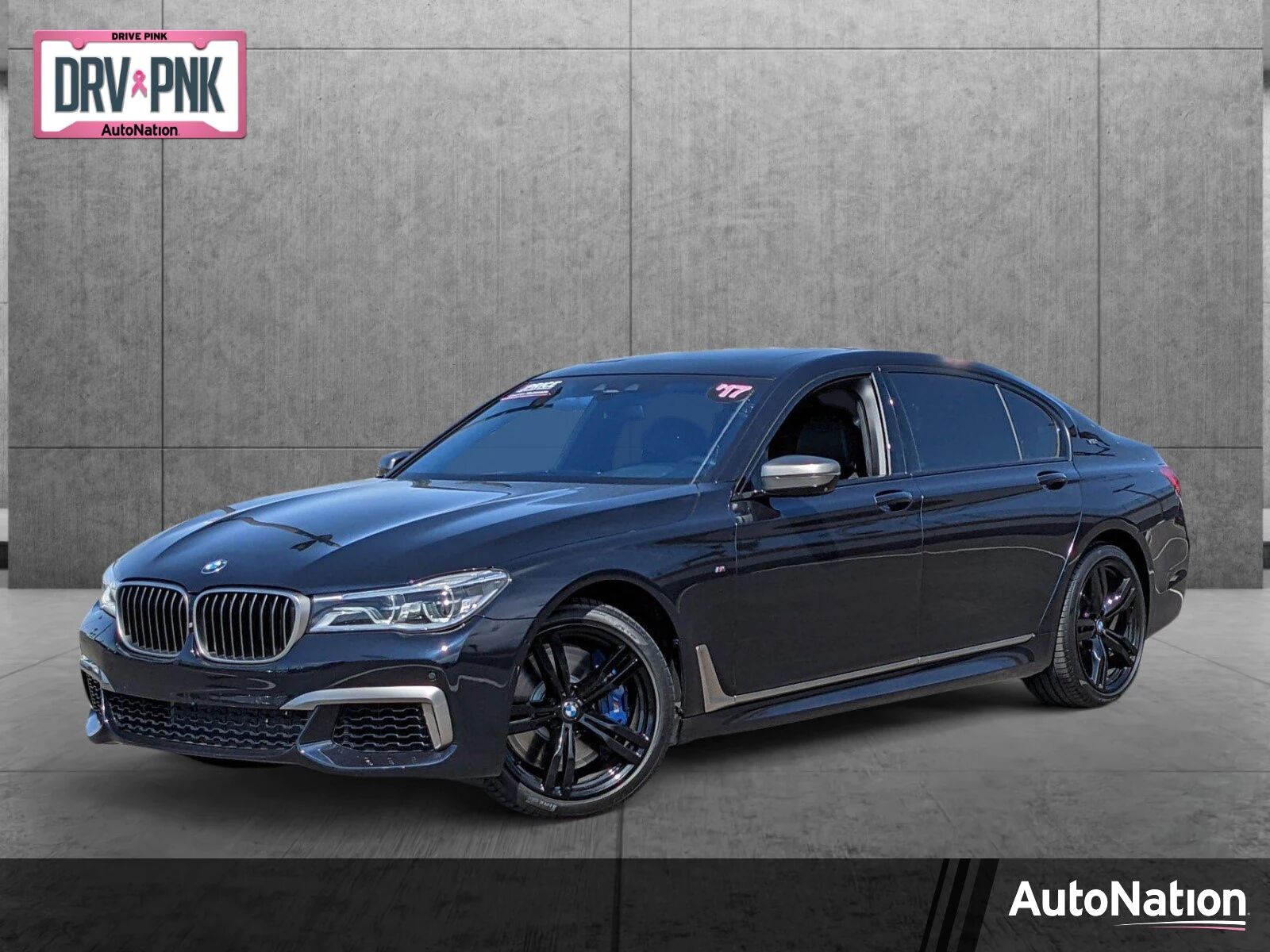 BMW M760i