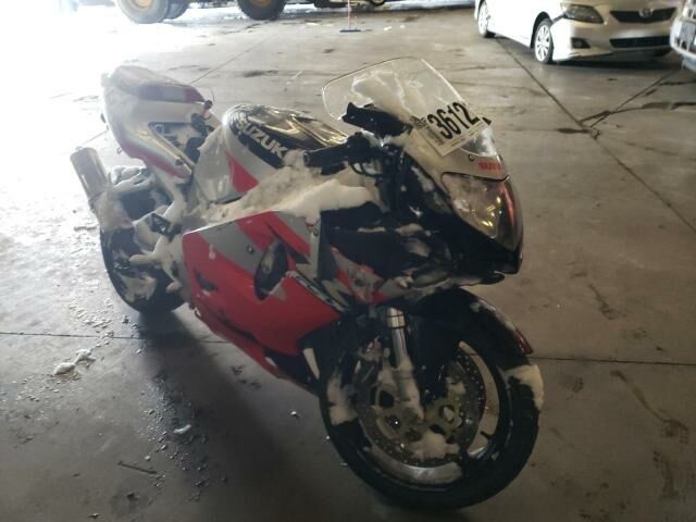 Suzuki GSX-R750