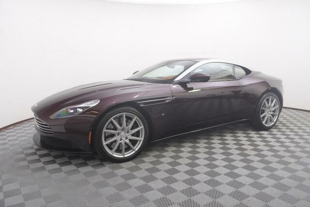 Aston Martin DB11