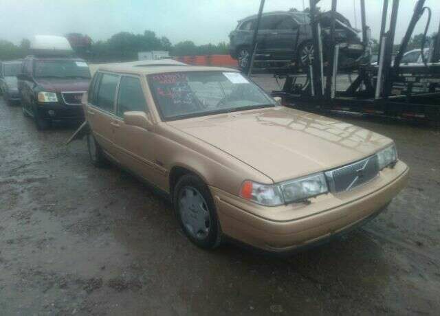 VOLVO