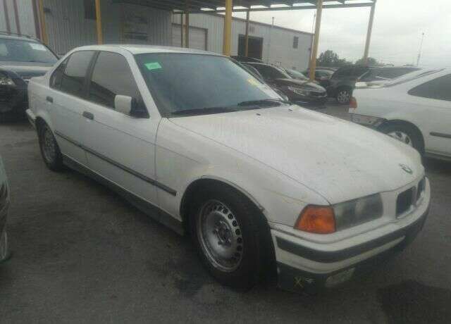 BMW 325i