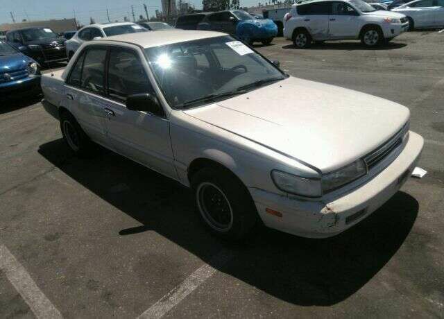 Nissan Stanza