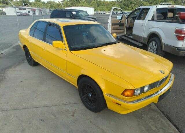 BMW 735i