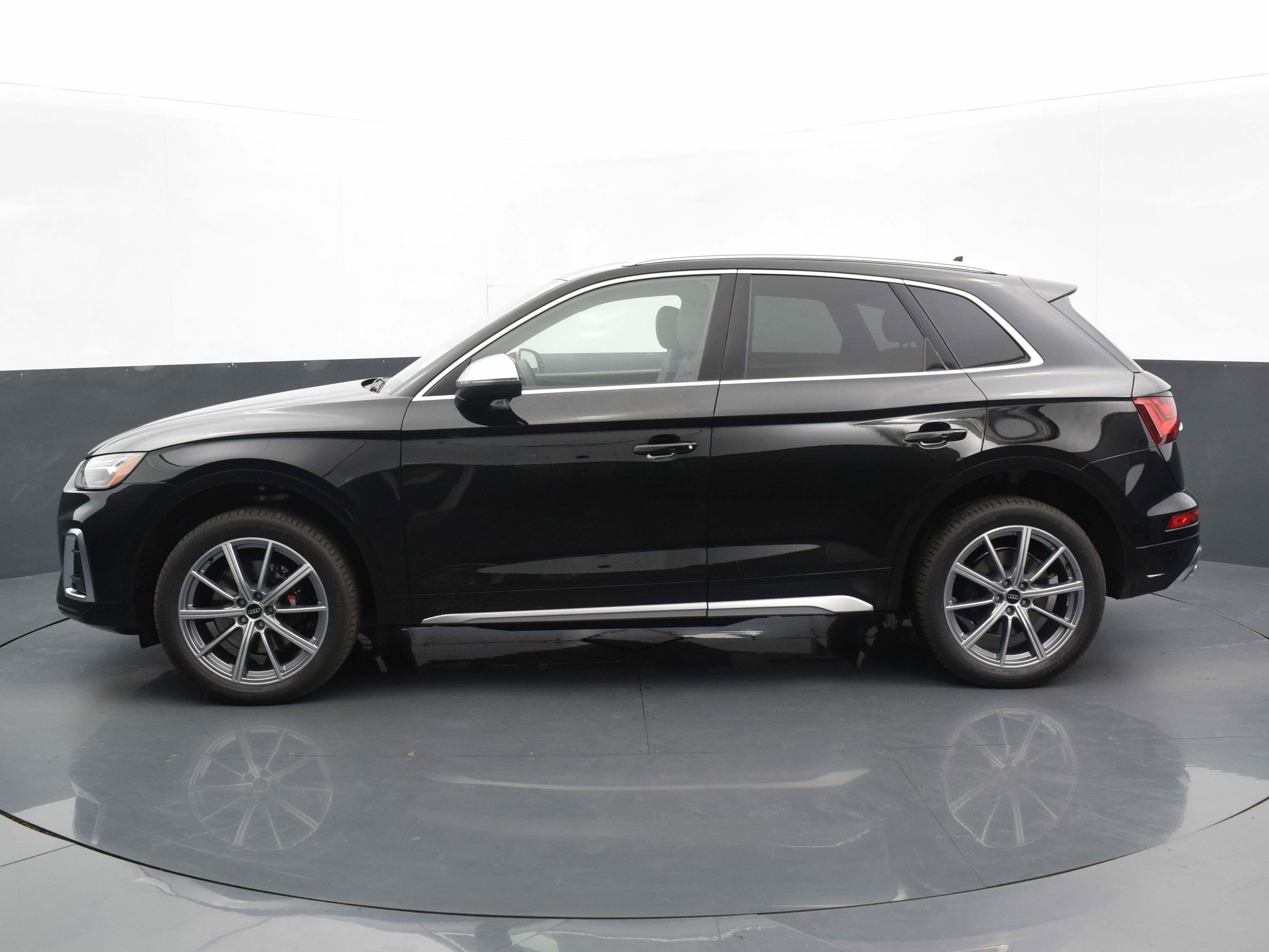 2022 Audi SQ5