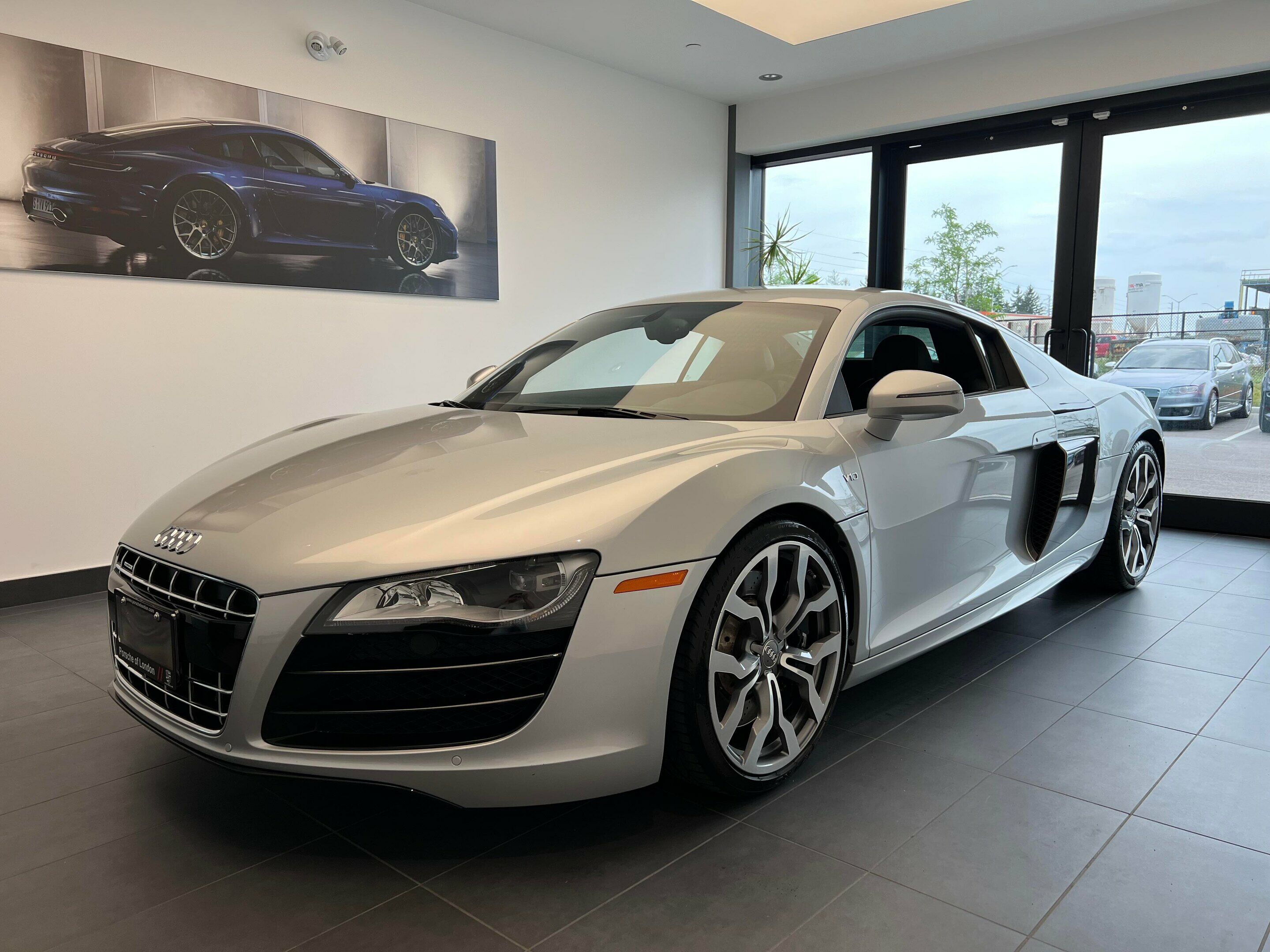 Audi R8