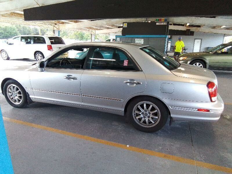 Hyundai XG 350