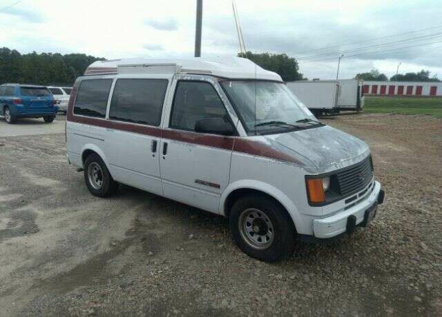 Chevrolet Astro Van