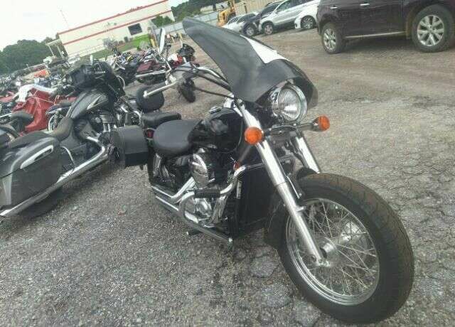 Honda VT750 (Shadow Aero)