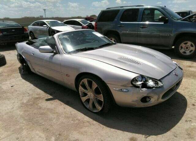 Jaguar XKR