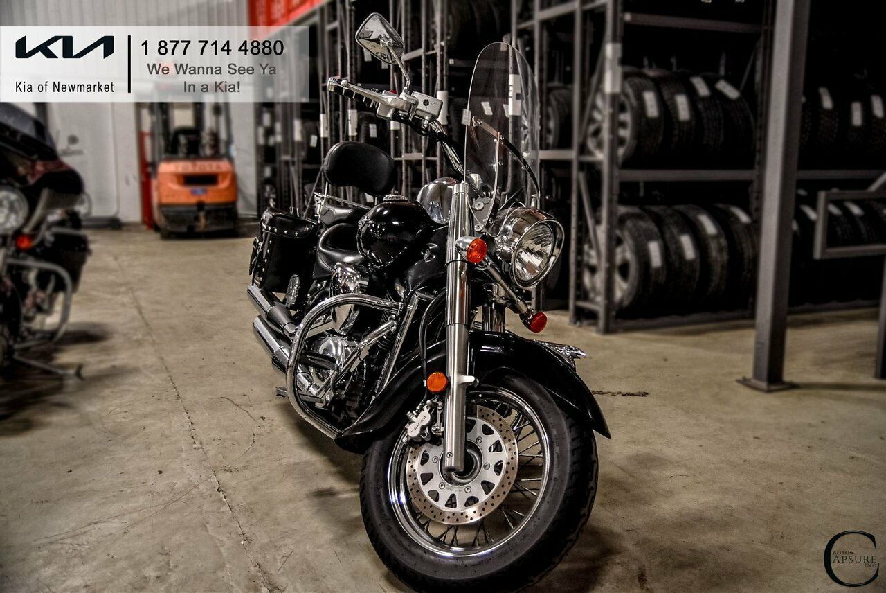 Suzuki VL800/VL800C/VL800T