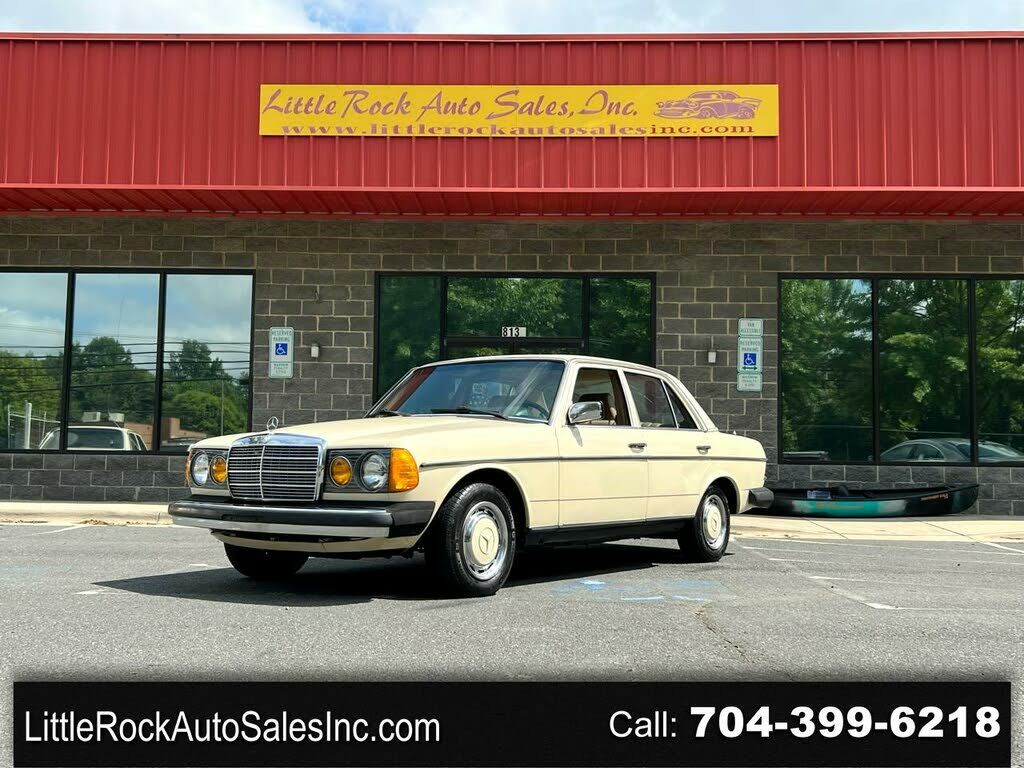 MERCEDES-BENZ