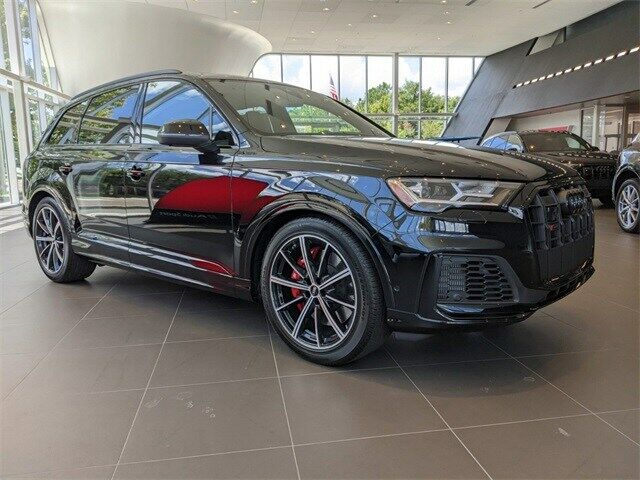 2022 Audi SQ7
