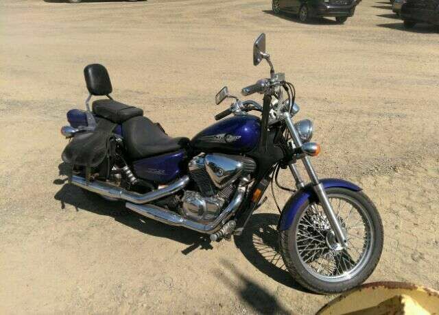 Honda VT600CD (SHADOW VLX DELUXE)