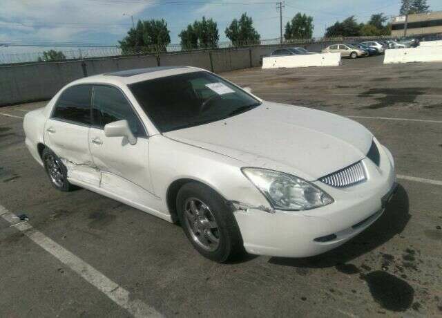 Mitsubishi Diamante