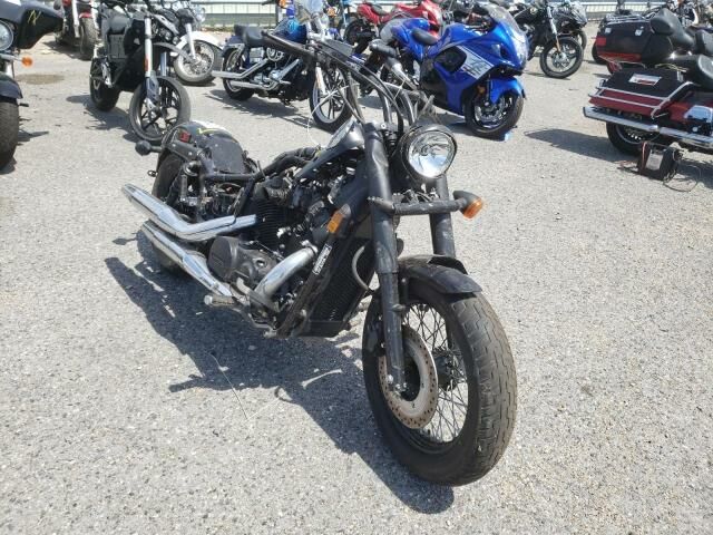 Honda VT750 (Shadow Phantom)