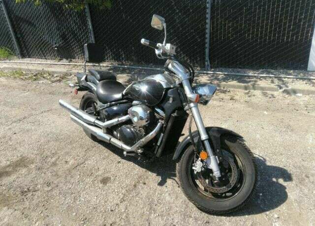 Suzuki VZ800