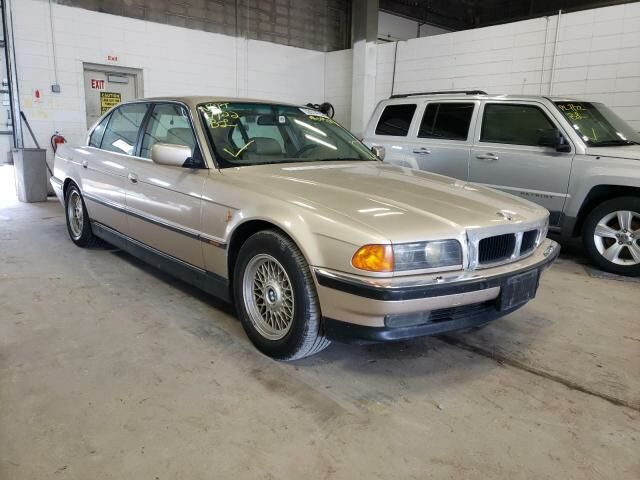 BMW 740Li