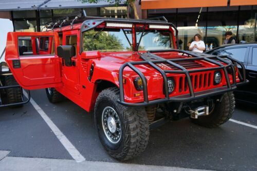 HUMMER H1
