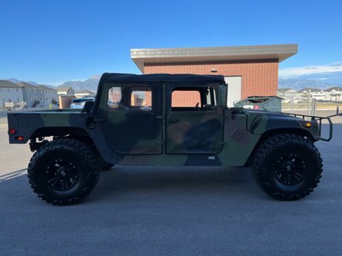 HUMMER H1
