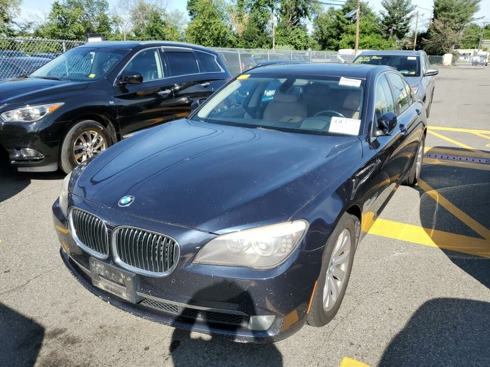 BMW 750xi