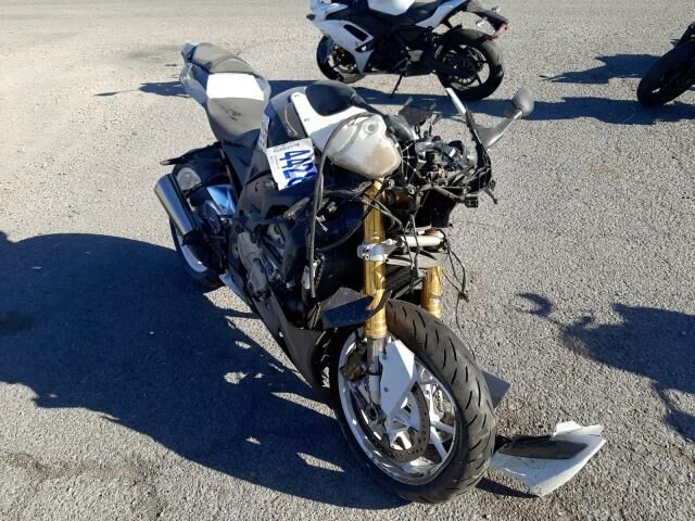 BMW S 1000 RR