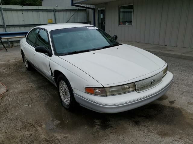 Chrysler LHS