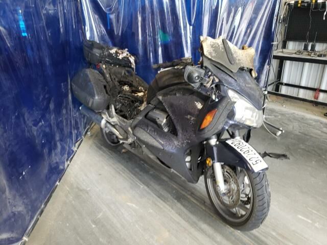 Honda ST1300A