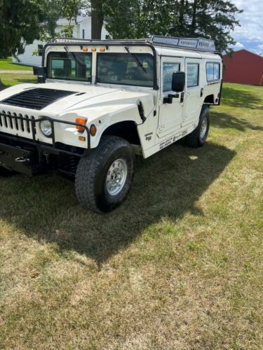 HUMMER H1