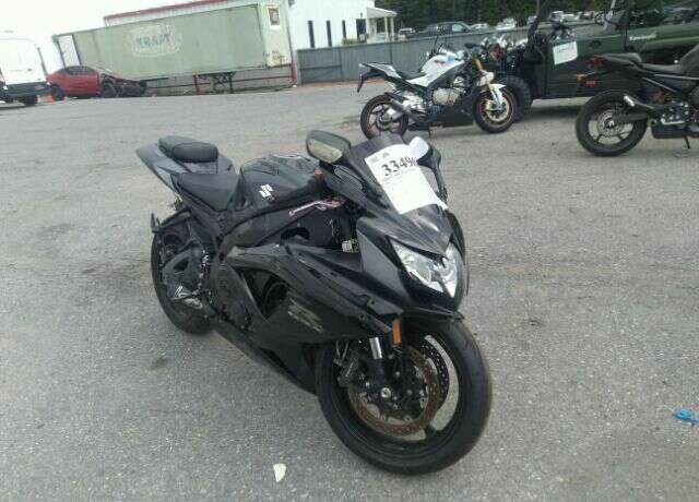 Suzuki GSX-R750