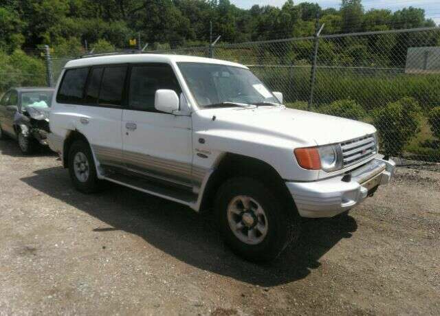 Mitsubishi Montero