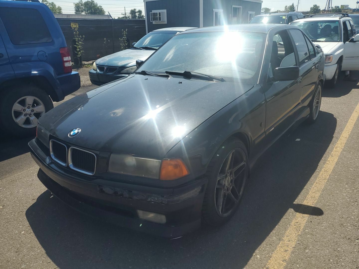 BMW 325i