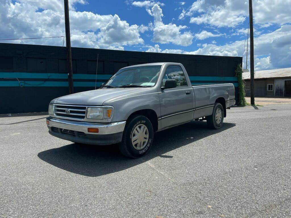Toyota T100
