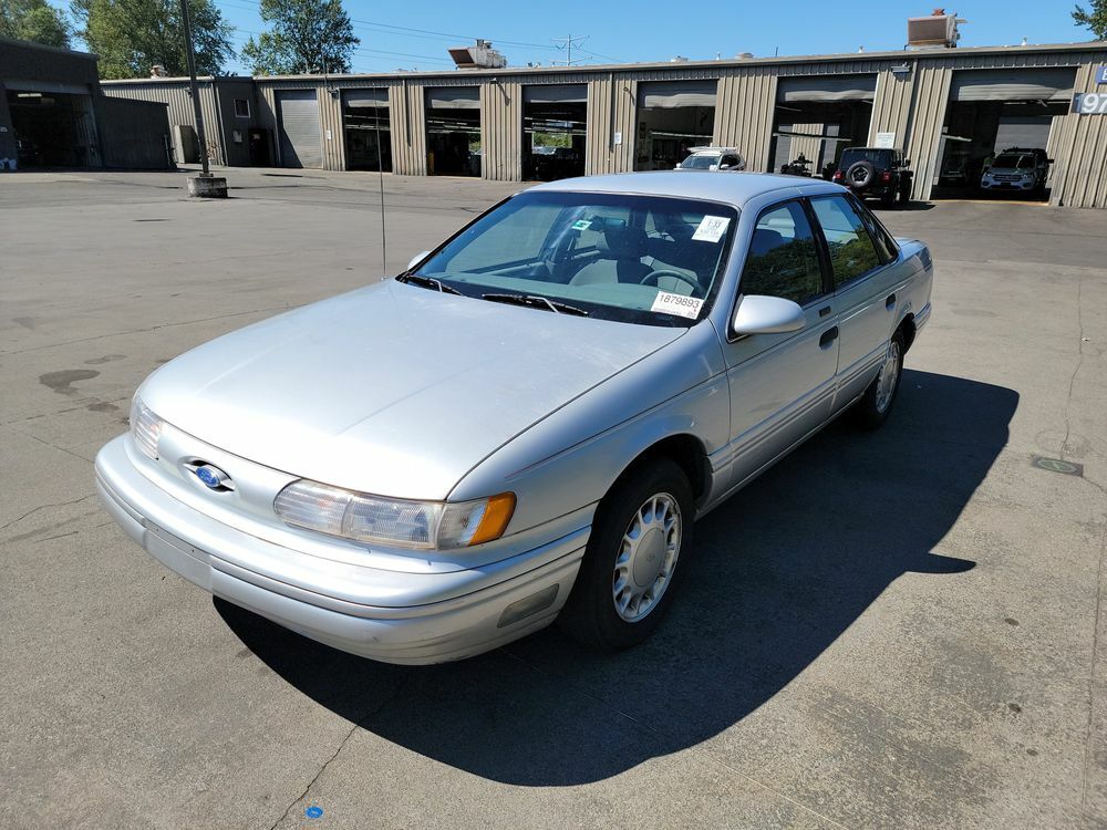 Ford Taurus
