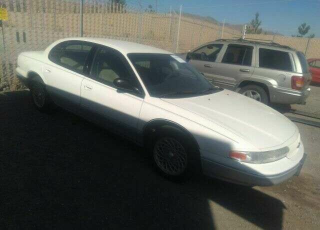 Chrysler LHS