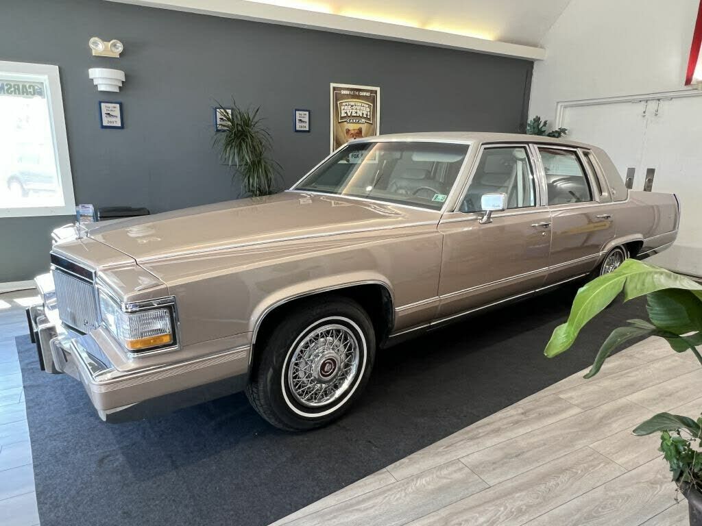 CADILLAC