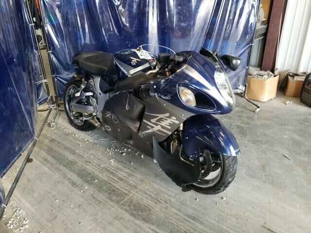 Suzuki GSX1300R