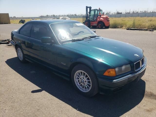 BMW 328iS