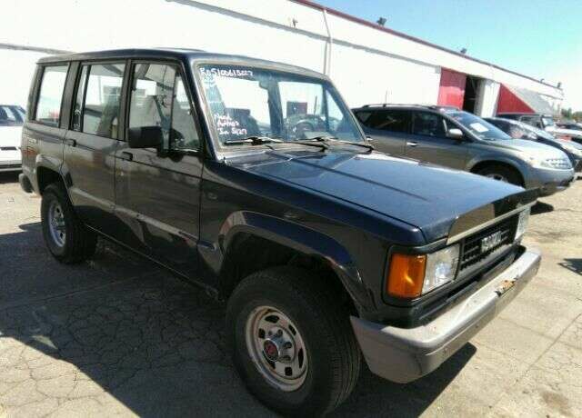 Isuzu Trooper