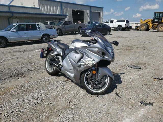 Suzuki GSX1300R