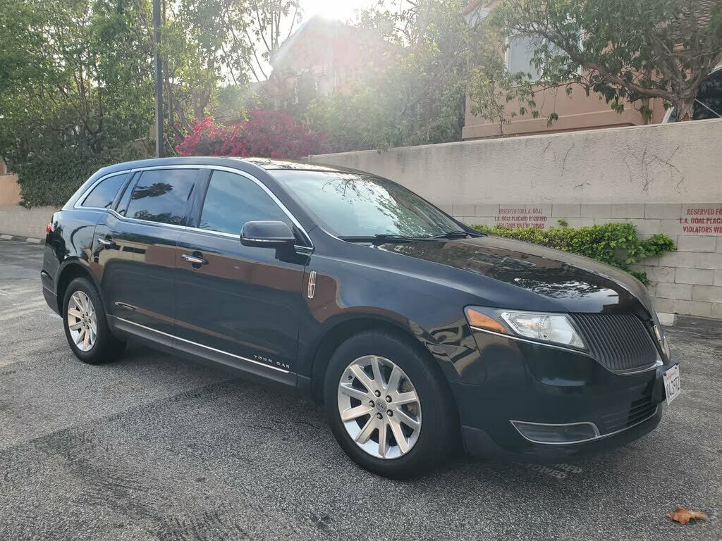 Lincoln MKT
