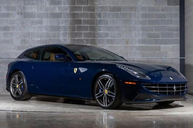Ferrari FF