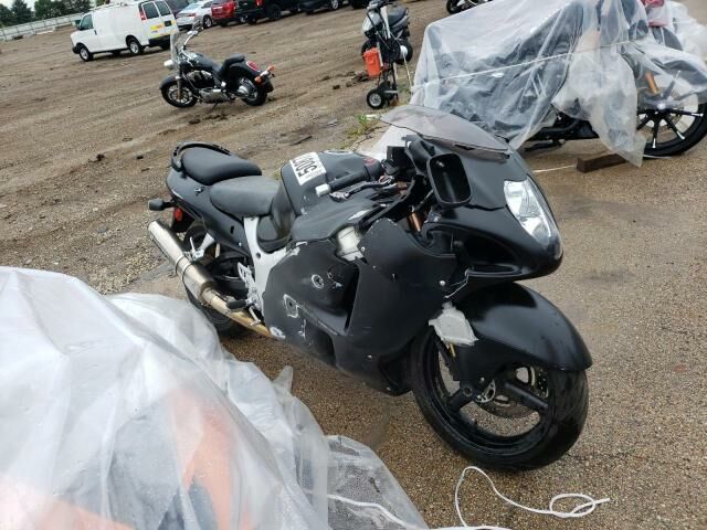 Suzuki GSX1300R