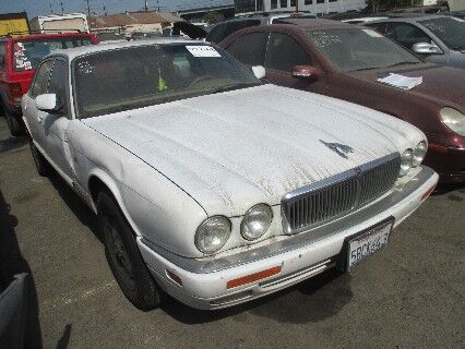 Jaguar XJ6